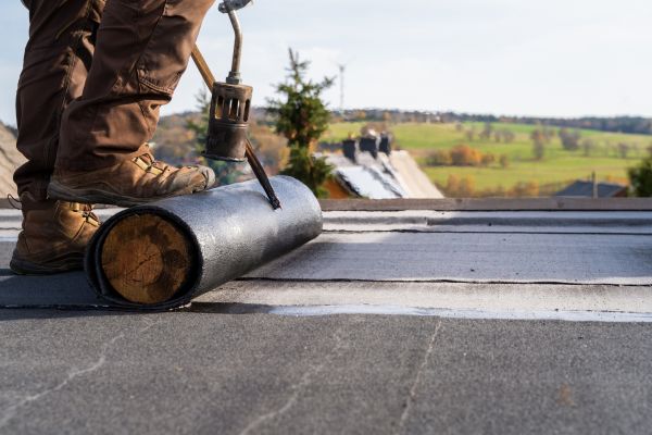 Flat Roof Tar Repair in Bristol
